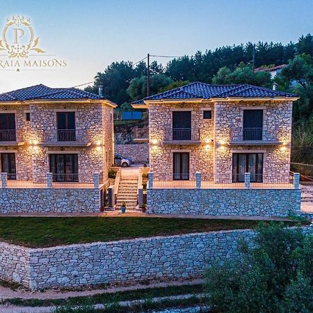Panoraia Maisons Margariti Luaran gambar